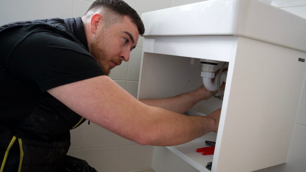 How 0800 Homefix Finds Water Leaks Before Major Repairs Are Needed
