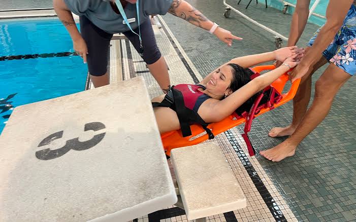 How to Choose the Right Lifeguard Class for Training and Certification?