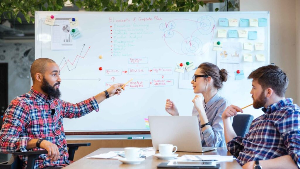 How Growing Businesses Know When Their HR Processes Are Holding Them Back