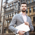 7 Things Top US Real Estate Agents Always Include in Their Listing Presentation Folders (And Why Most Agents Skip Them)