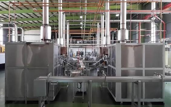 Choosing a Supplier for Industrial Egg Roll Production