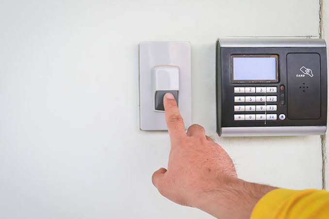 The Real Cost Of Ignoring An Overloaded Storefront Electrical Panel