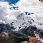 Everest Dreams Your Way: Trek, Lakes, or Fly? A Simple Guide to the Everest Adventure
