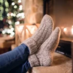 Cold Feet, Warm Solutions: A Practical Framework for Choosing the Right Wool Socks as a Woman